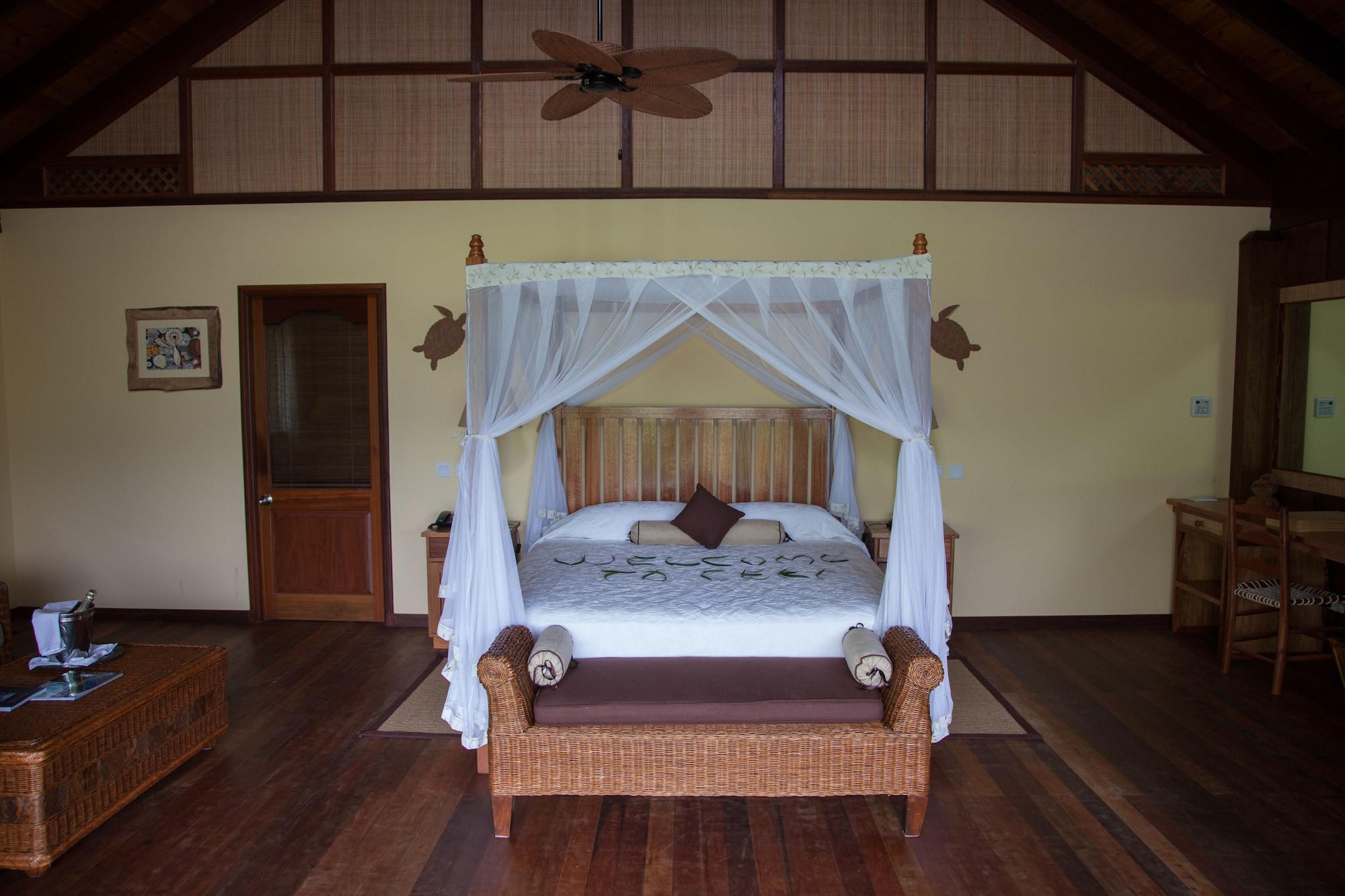 Cerf Island Resort Round Island Экстерьер фото