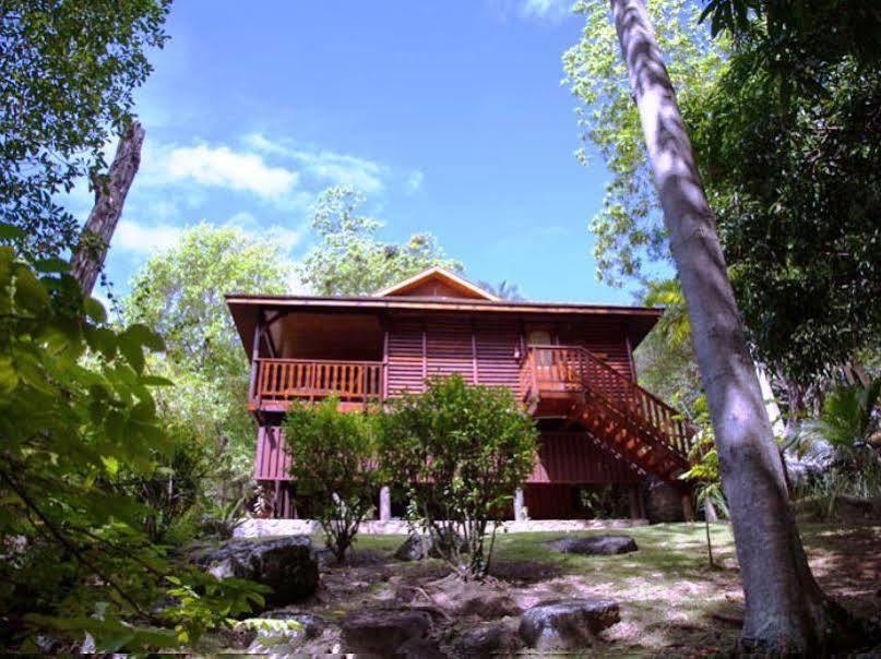Cerf Island Resort Round Island Экстерьер фото