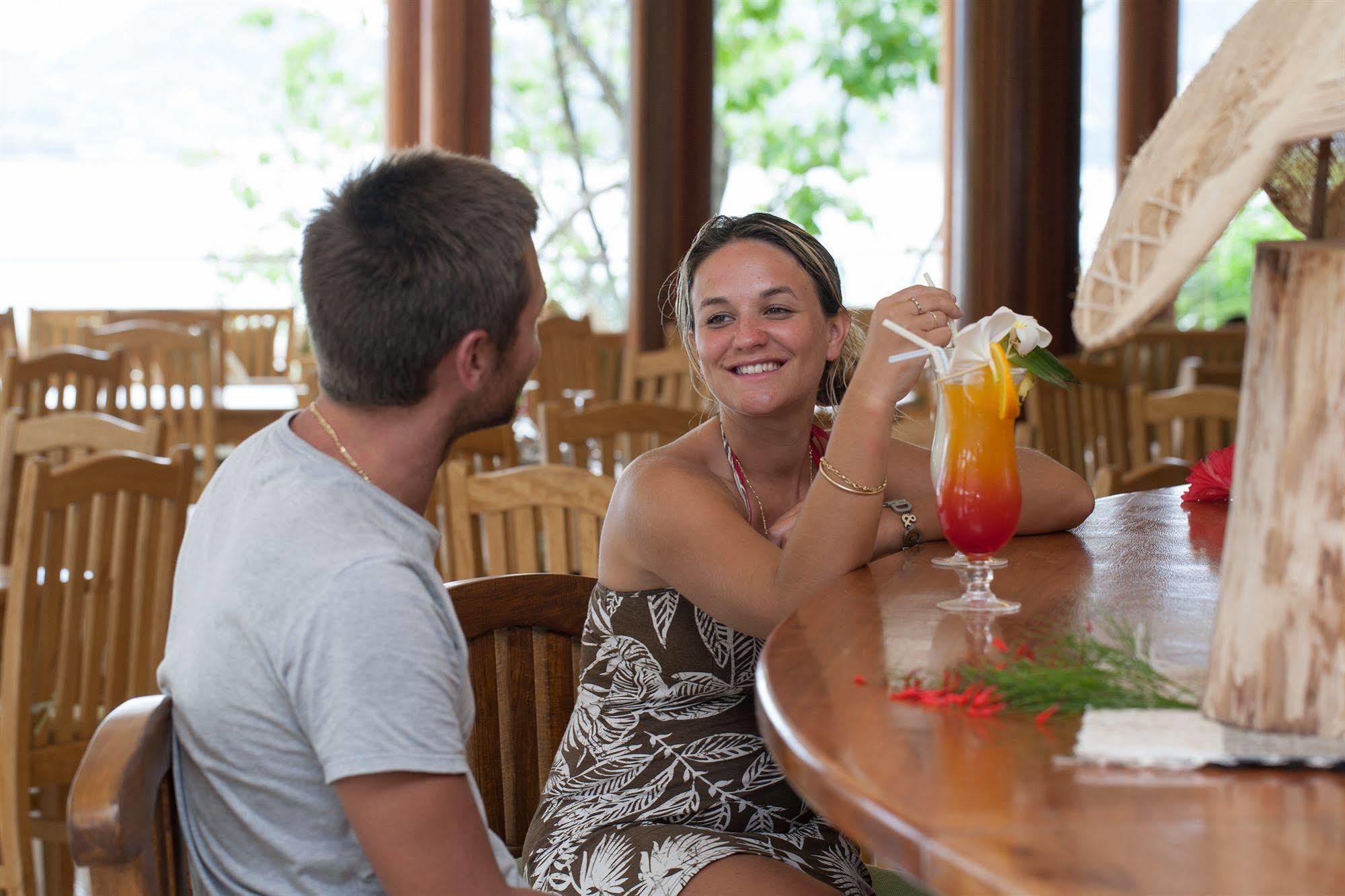 Cerf Island Resort Round Island Экстерьер фото
